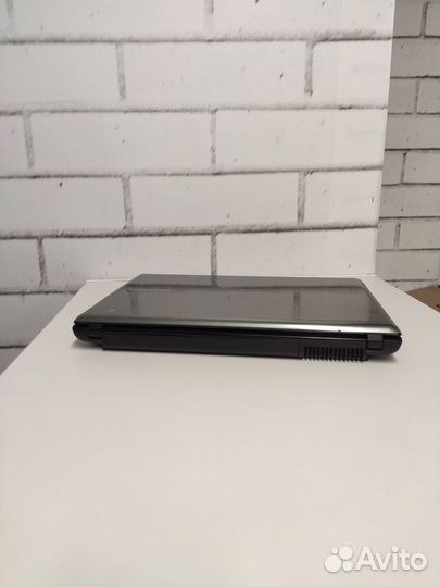 Игровой ноутбук Samsung