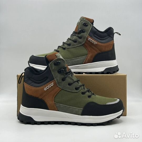 Кроссовки новые меховые мужские