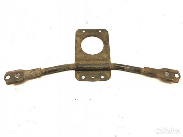 Распорка балки, подрамника передняя Subaru Impreza