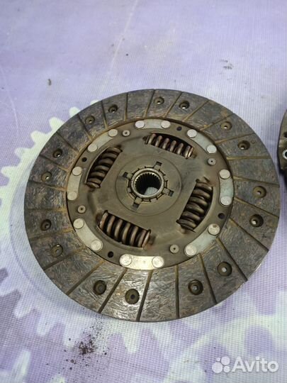 Сцепление корзина/диск Volkswagen Passat B3