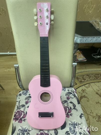 Акустическая гитара детская,деревянная