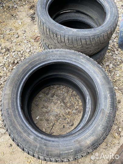 Continental Conti.eContact 215/55 R17 и 225/50 R17 29L