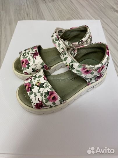 Сандалии crocs 23 размер