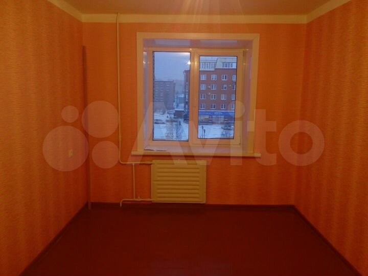 2-к. квартира, 55 м², 4/9 эт.