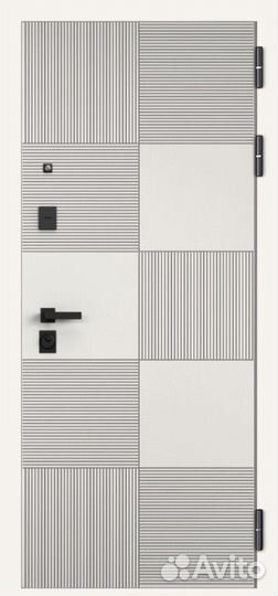 Входная дверь