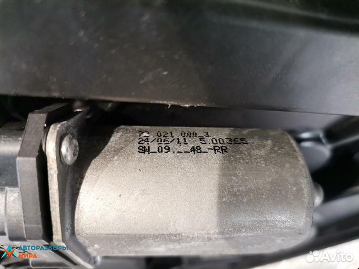 Стеклоподъемник электрический задний правый