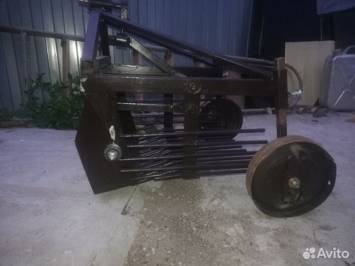 Картофелекопалка