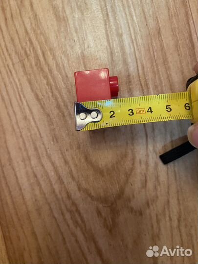 Детальки от конструктора