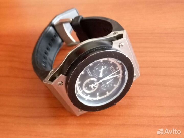 Часы хронометр omega Invicta akula