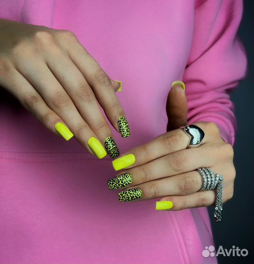 Маникюр- наращивание ногтей