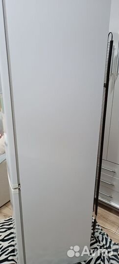 Холодильник Атлант-Надёжный.Доставка до квартиры