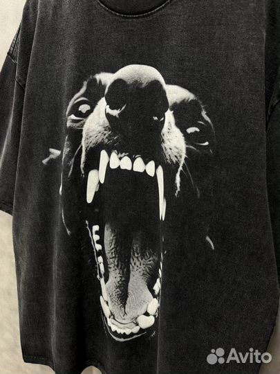 Стильная Оверсайз футболка