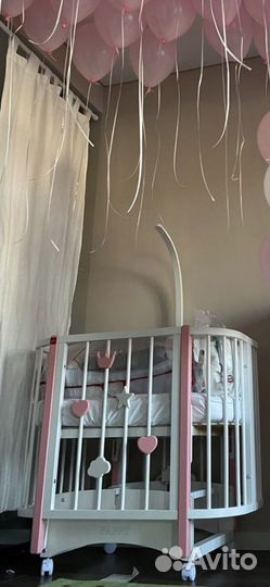 Детская кроватка с автокачанием
