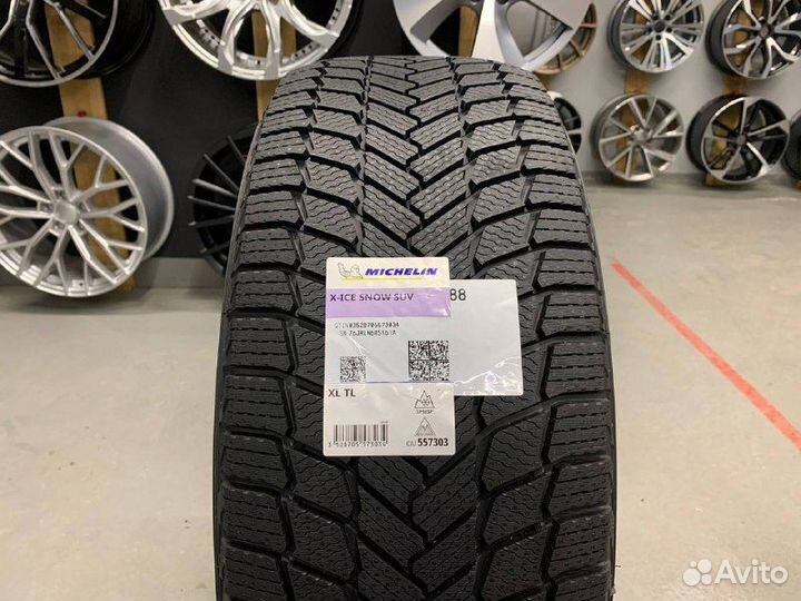 Michelin X-Ice Snow SUV 225/60 R17 103T