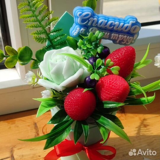 Букет из мыла ручной работы учителю, воспитателю