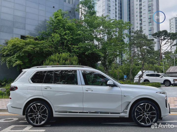 BMW X7 3.0 AT, 2023, 17 км