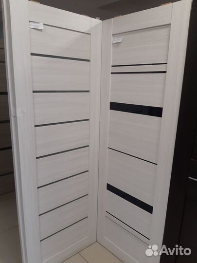 Двери межкомнатные с коробкой новые