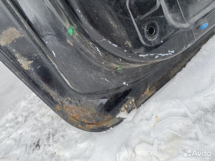 Дверь передняя правая Mazda 3 BK хэтчбек