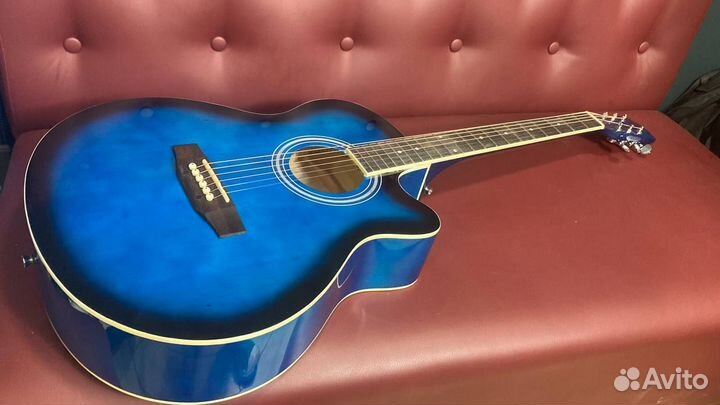 Гитара акустическая новая
