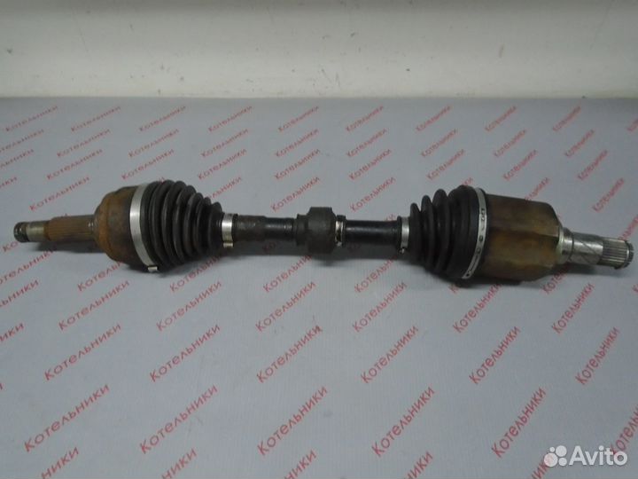 Nissan 39101-CN000 Вал приводной левый