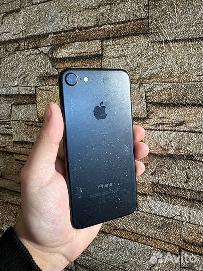 iPhone 7, 32 ГБ