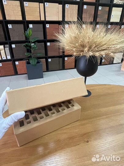 Облицовочный кирпич, белый Воротынск