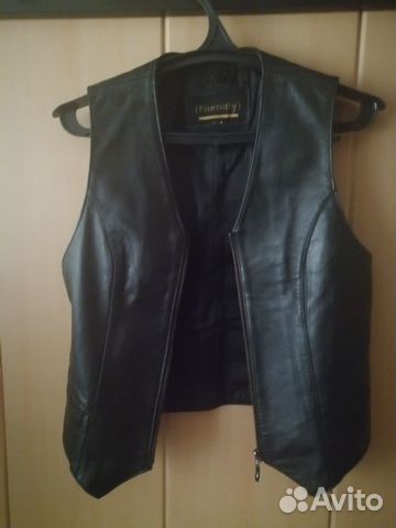 Желет женский кожаный