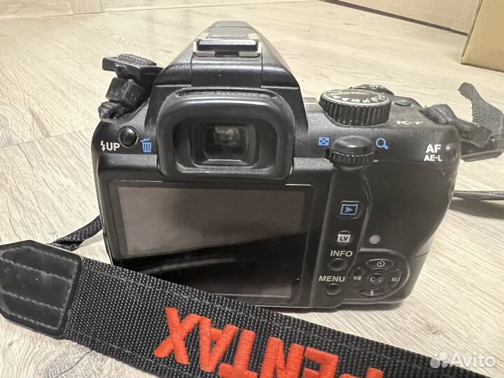 Зеркальный фотоаппарат Pentax K-R