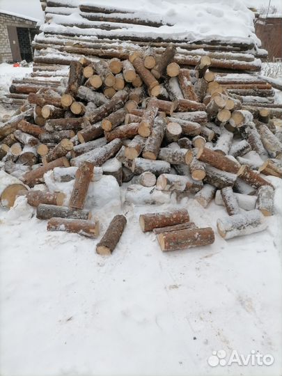 Дрова срубы доски