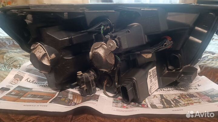 Блок-фара Лада Веста