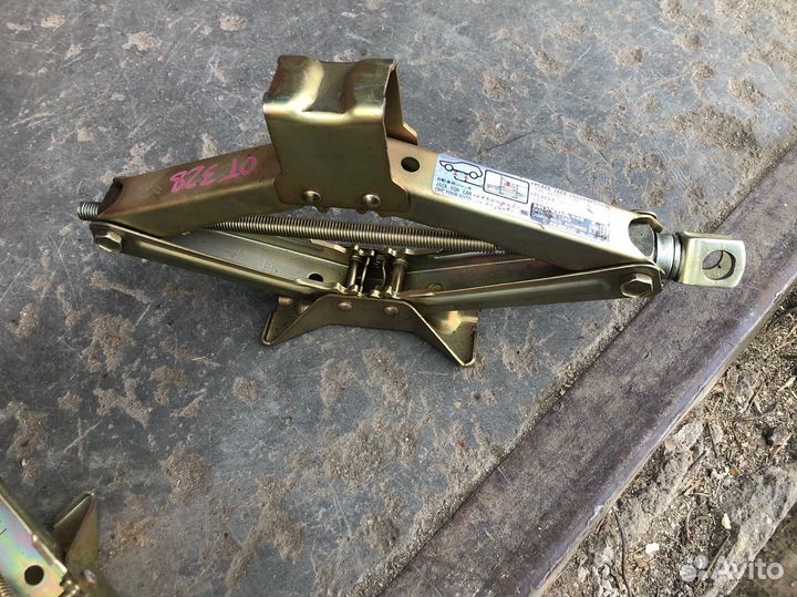 Домкрат Honda japan