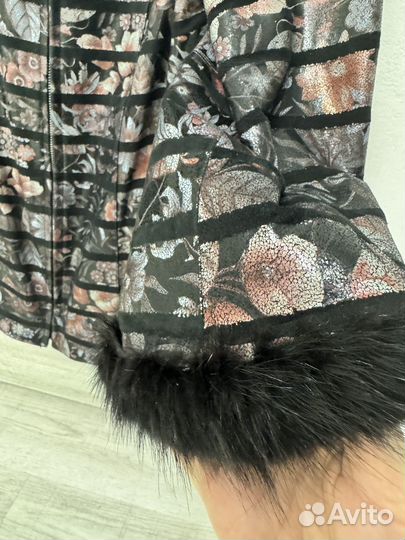 Куртка весенняя женская 42 размер