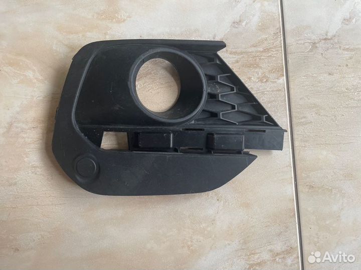 Накладка птф правая LADA Largus С 2017 Года