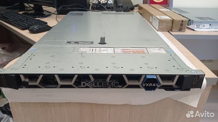 Сервер dell E560 VxRail