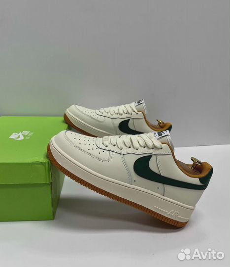 Кроссовки Nike Air Force 1
