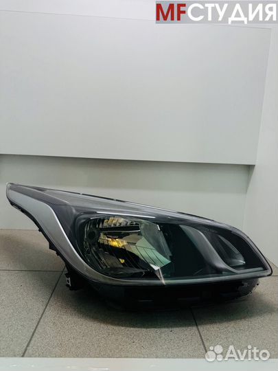 Фара / Фары для KIA RIO 4 / KIA RIO X-line