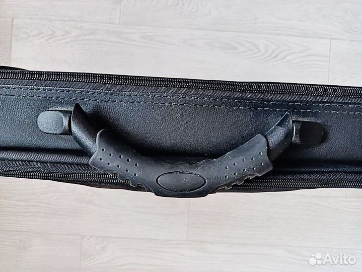 Портфель для ноутбука фирмы Bliss