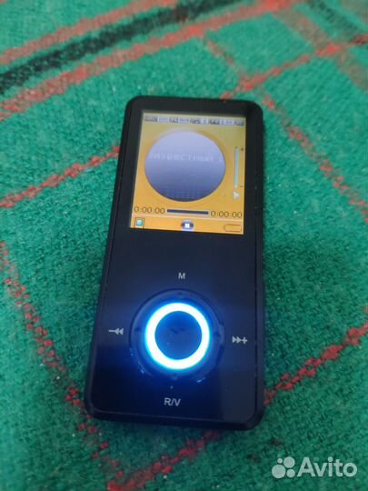 Mp3 плеер aria e5, 8gb, цена верная