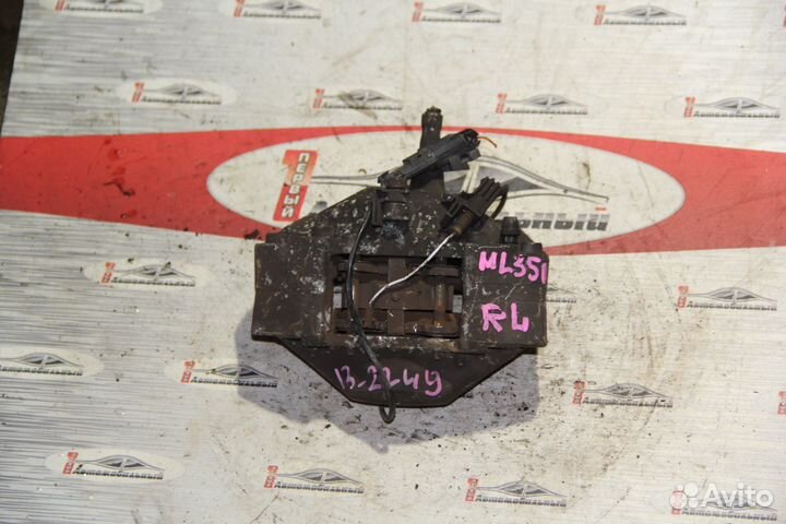 Суппорт зад лево c Mercedes M-Class W163 M112E37