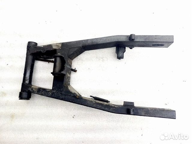 Kawasaki Z 750 04 06 маятник задней подвески