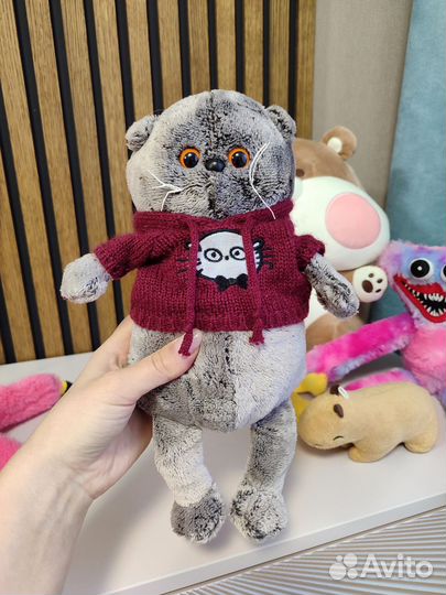 Мягкие игрушки хомяк,Киси Миси,кот Басик,капибара