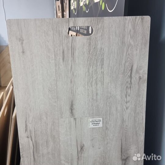 Ламинат дуб Волшебный