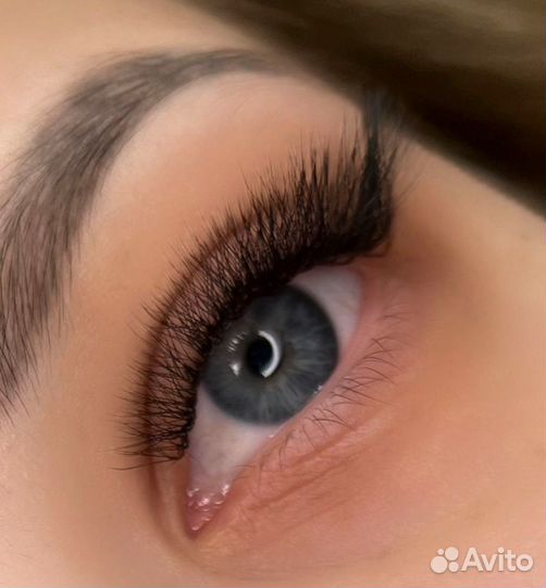 Наращивание ресниц на дому