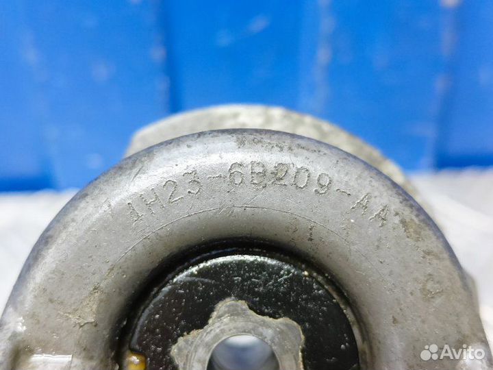 Ролик натяжной Land Rover Range Rover Sport LS 4.2