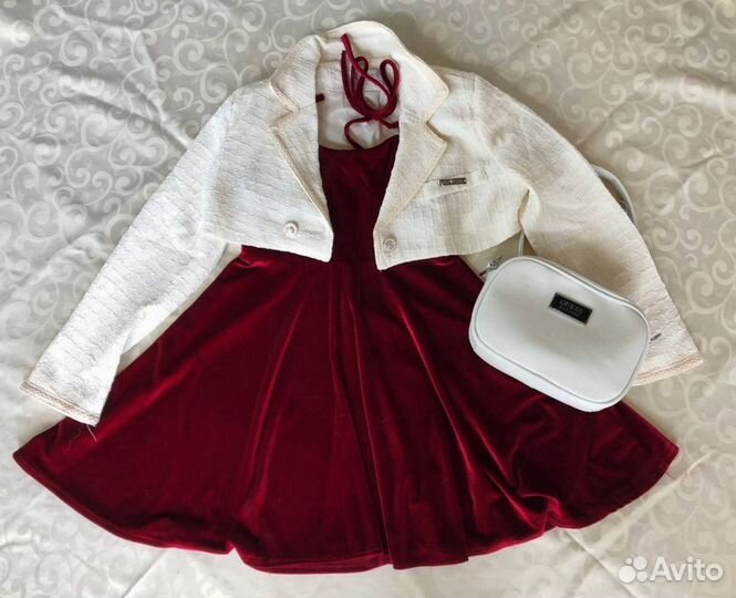 Вечернее платье