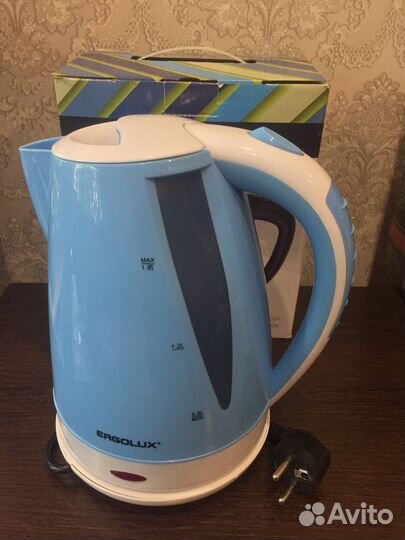 Чайник электрический новый