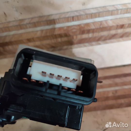 Подрулевой переключатель mazda premacy