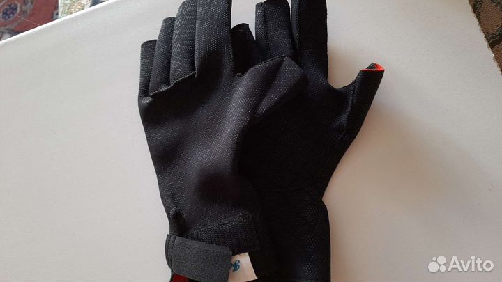 Фиксатор кисти эластичный