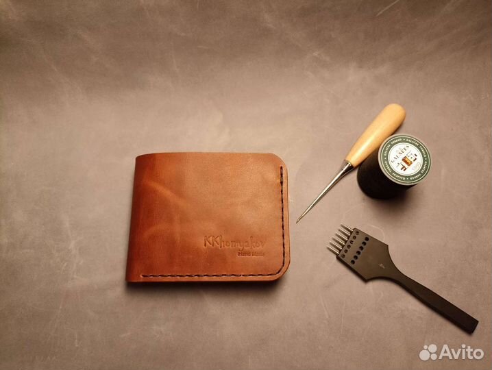 Кошелек из натуральной кожи Бифолд