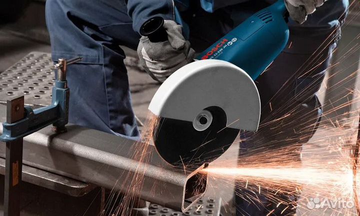 Ученик сантехника